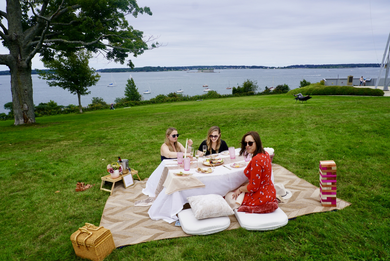 Why Luxury Picnics are Worth the Hype 207 Foodie